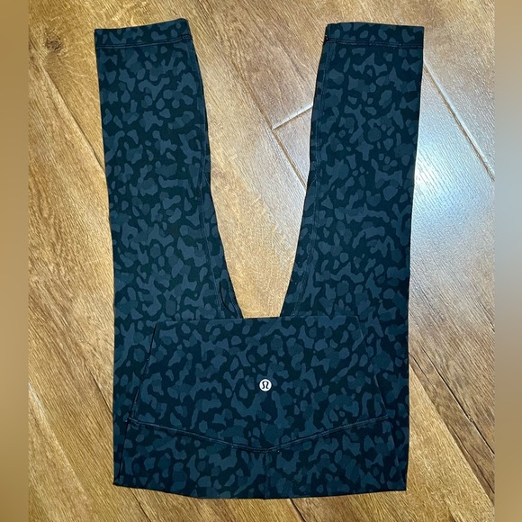 🤹🏽 Lululemon Align Cropped Leggings 21” - Picture 3 of 8